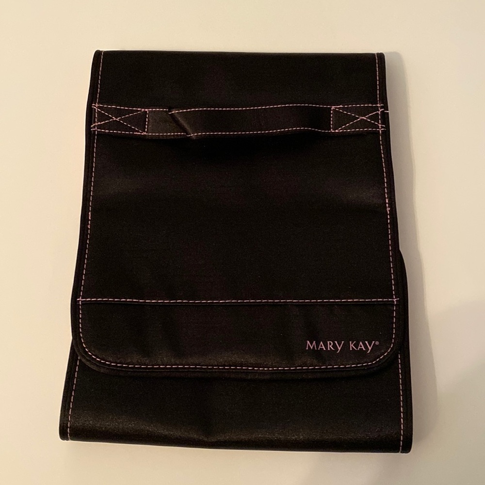Mary Kay make up organizer.